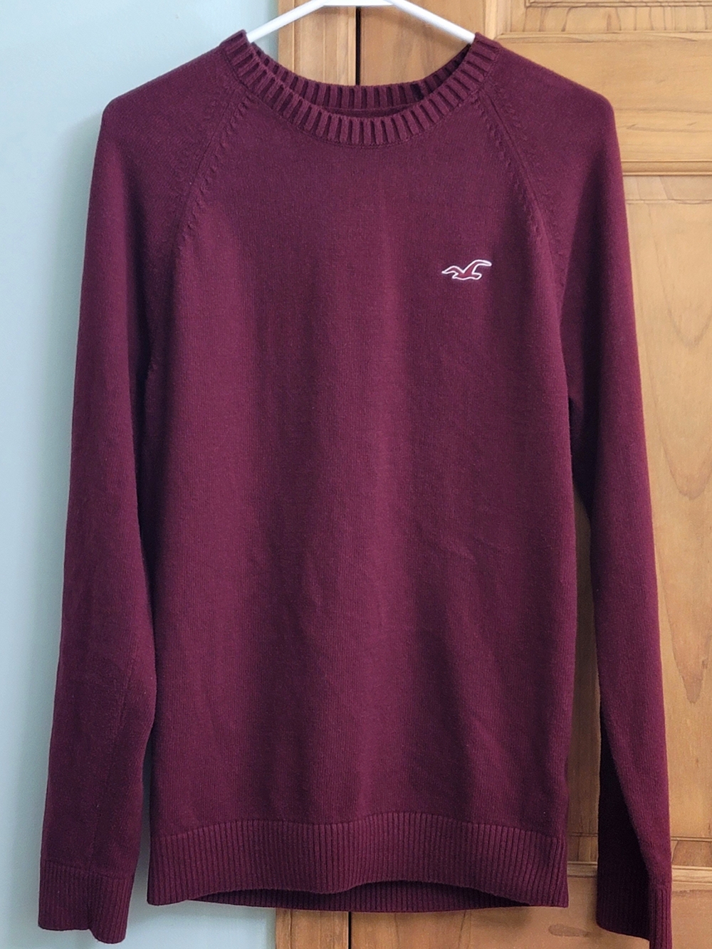 Vinatge Hollister Men's Crewneck Sweater
